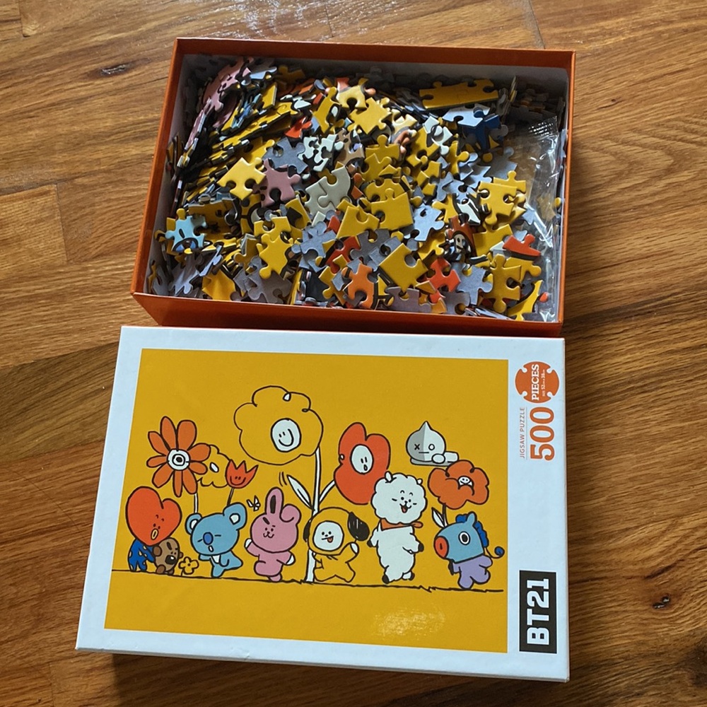 BT21 500 piece character flower puzzle